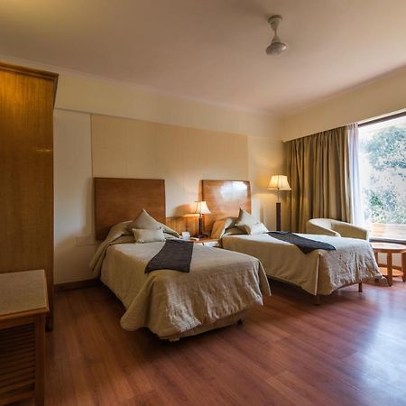 Sai Vishram Business Hotel Бангалор Экстерьер фото